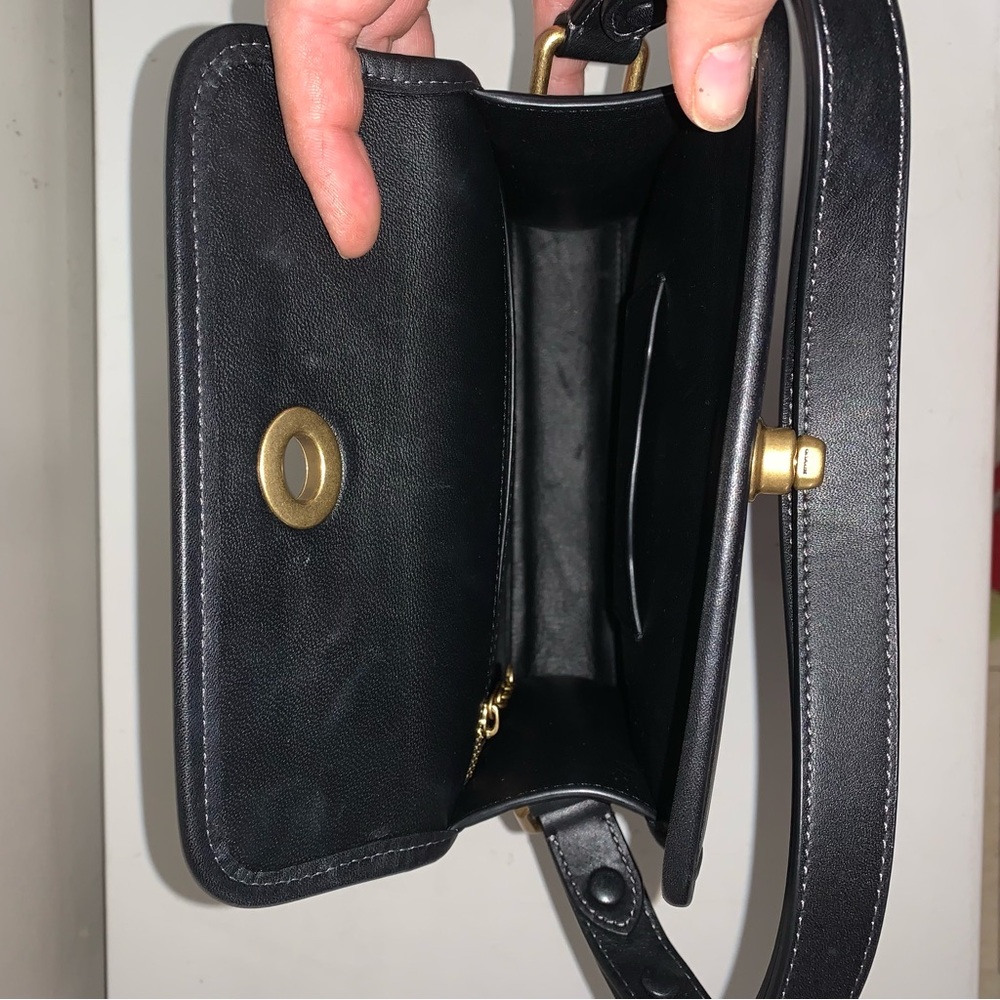 Coach Originals Black Turnlock Shoulder Bag! NWOT! - Picture 4 of 5
